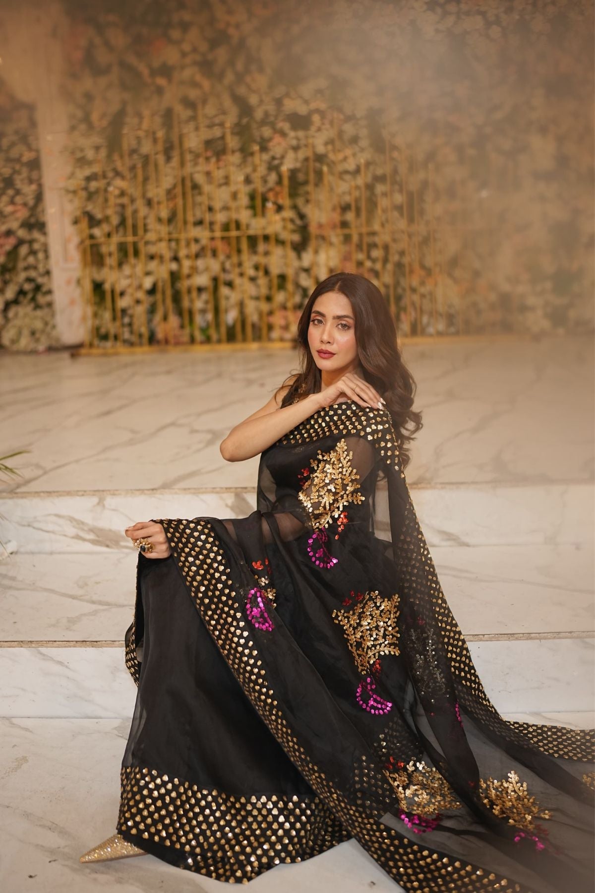 Custom Made Saari