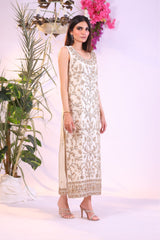 Ivory garden 01