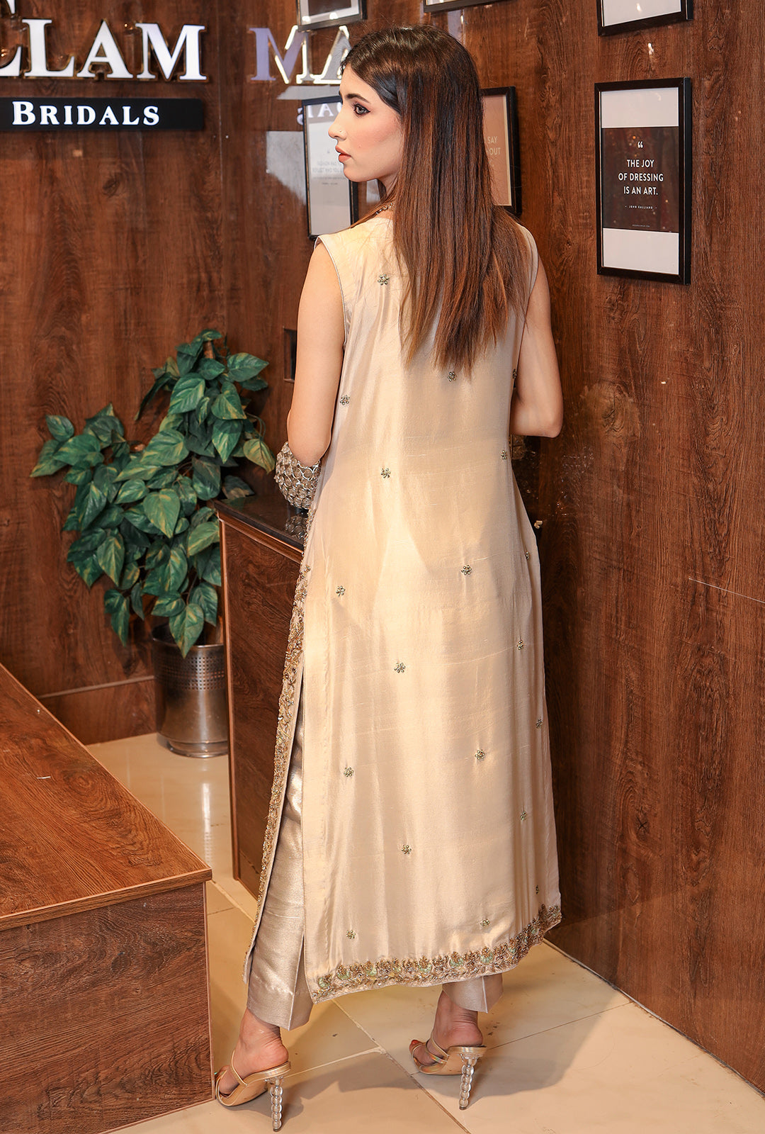 WARM IVORY RAW SILK SHIRT WITH HANDWORK - USC-129