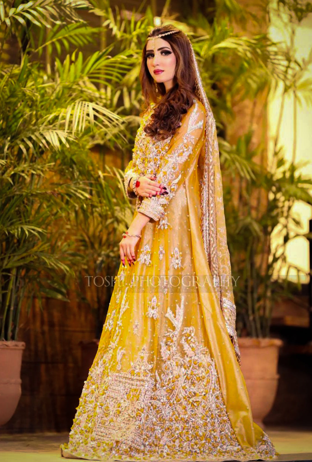 PINEAPPLE YELLOW MAXI ON NET-USC-107
