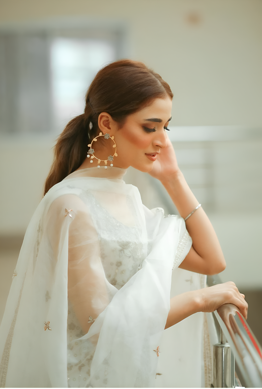 Hairstyles That Pair Beautifully with Traditional Attire