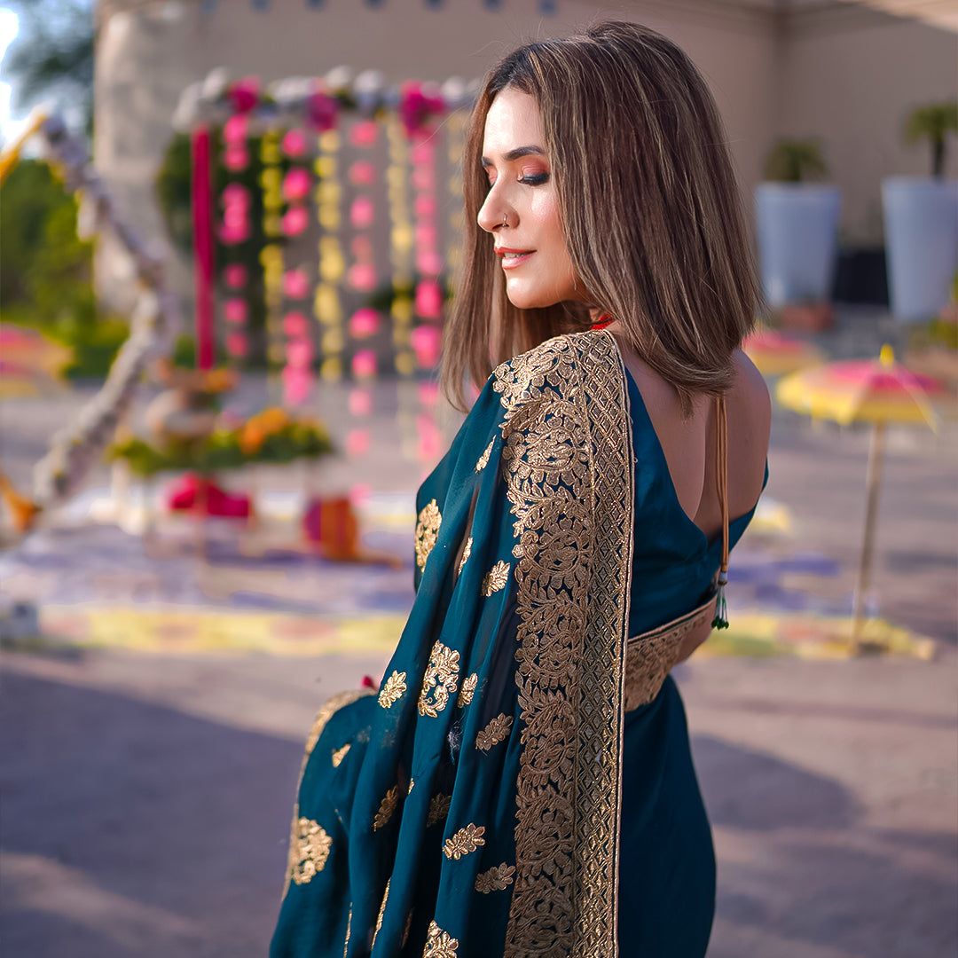 The Art of Elegance: A Guide to Choosing the Perfect Pakistani Wedding Saree