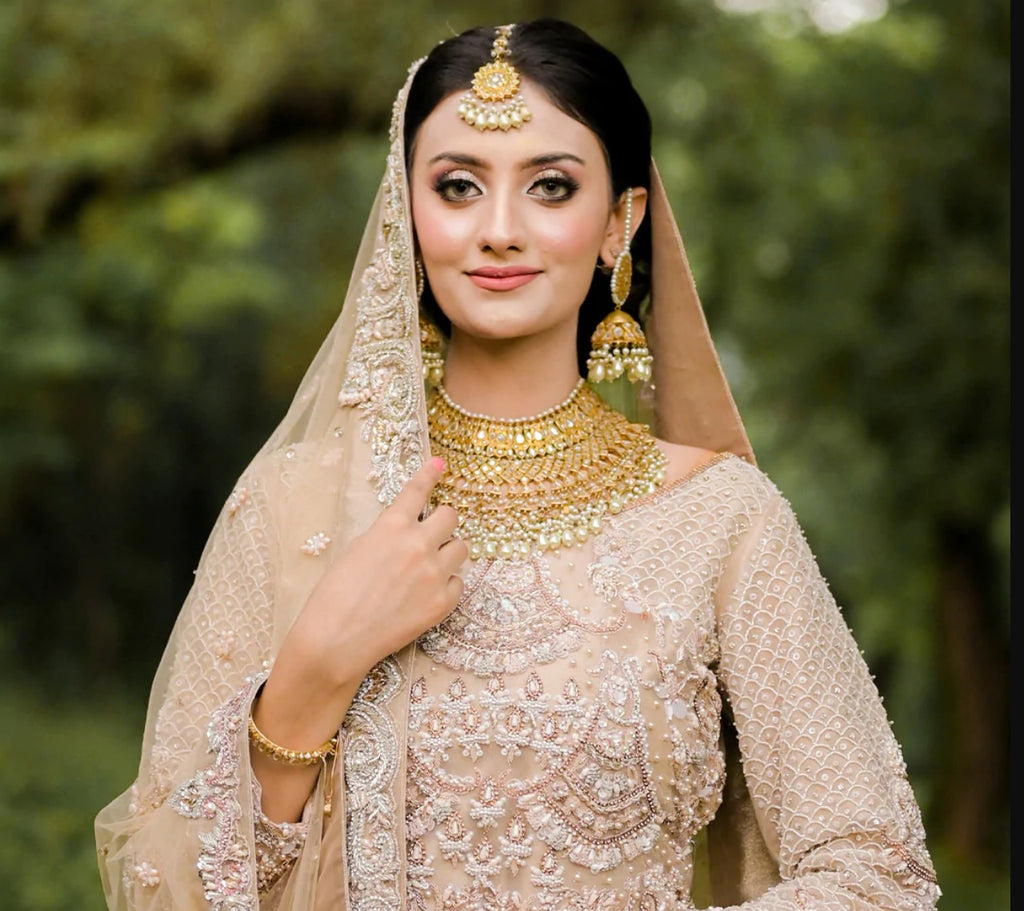 How to Dress as a Pakistani Bride: The Ultimate Guide for Brides-to-Be