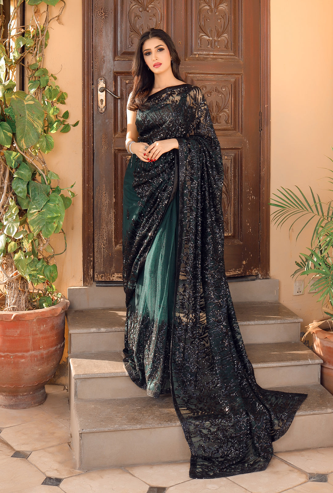 Designer Pakistani Saree |Handwork,Tilla,Sequance & Pearls – Nameera by  Farooq